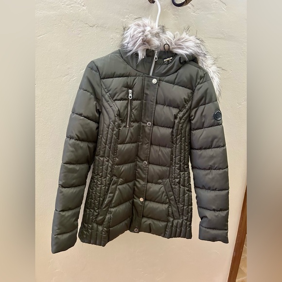 Nautica hunter green Puffer Jacket with faux Fur hood - Picture 3 of 9